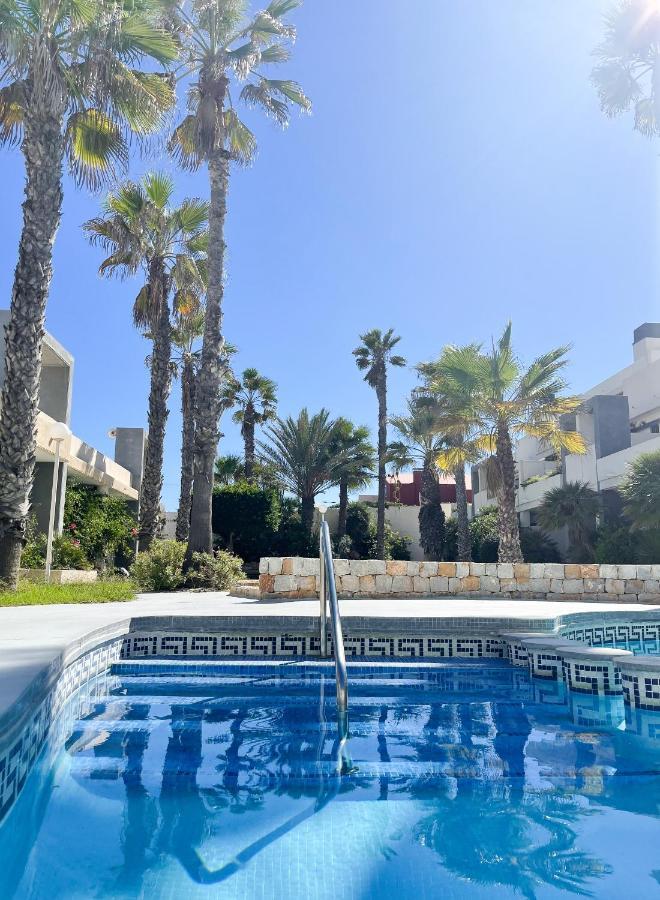 Breathtaking Apartment Torrevieja Dış mekan fotoğraf